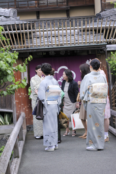 同窓会♪ 祇園「白梅」_b0208604_9424226.jpg
