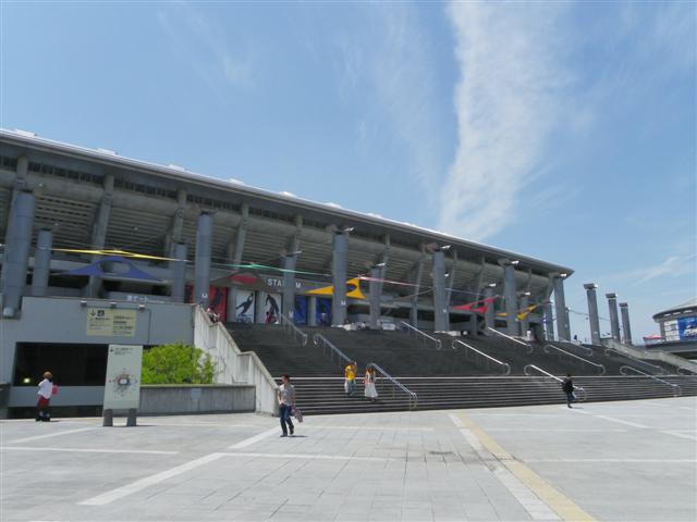 05/13　 ラルク WORLD TOUR 2012 横浜　日産スタジアム_d0187917_22422636.jpg