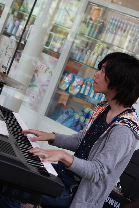 池袋ジャズフェスで歌ってきましたよ～♪＆金環日食☆＆6/6は金星の太陽面通過♪_f0158441_1312010.jpg