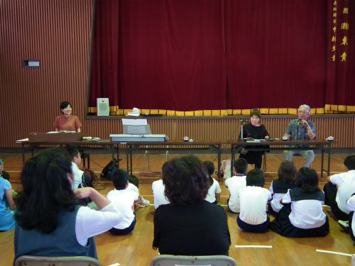 青木裕子さん朗読会_e0028387_23284959.jpg