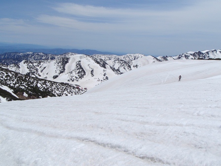 白山で滑り納め_c0018489_0133249.jpg