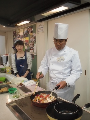 華流と韓流と母流のバンダナ。_e0005411_10103996.jpg