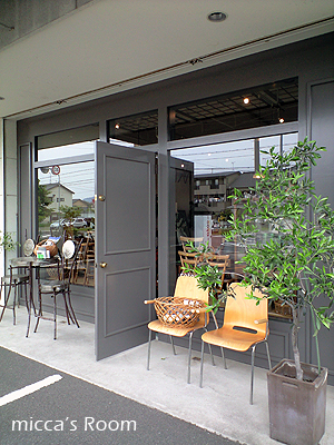 b0245038_85588.jpg