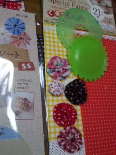 ヨーヨーキルト。。どこに使うねん?_e0136066_110506.jpg