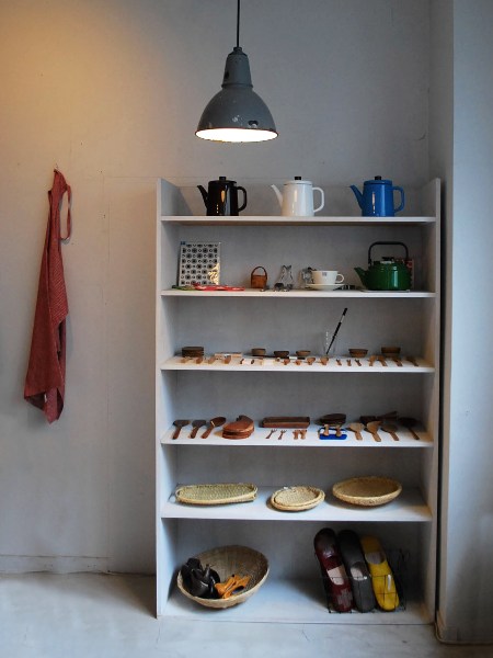 zakka+utuwa SABI のロッタ_c0177814_15371269.jpg