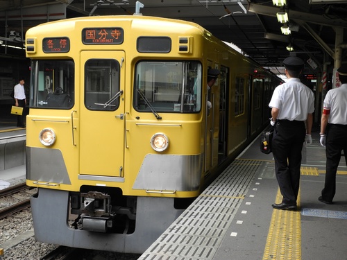 西武新宿線スナップ 黄色い電車に乗せて 西武新宿線スナップ 黄色い電車に乗せて