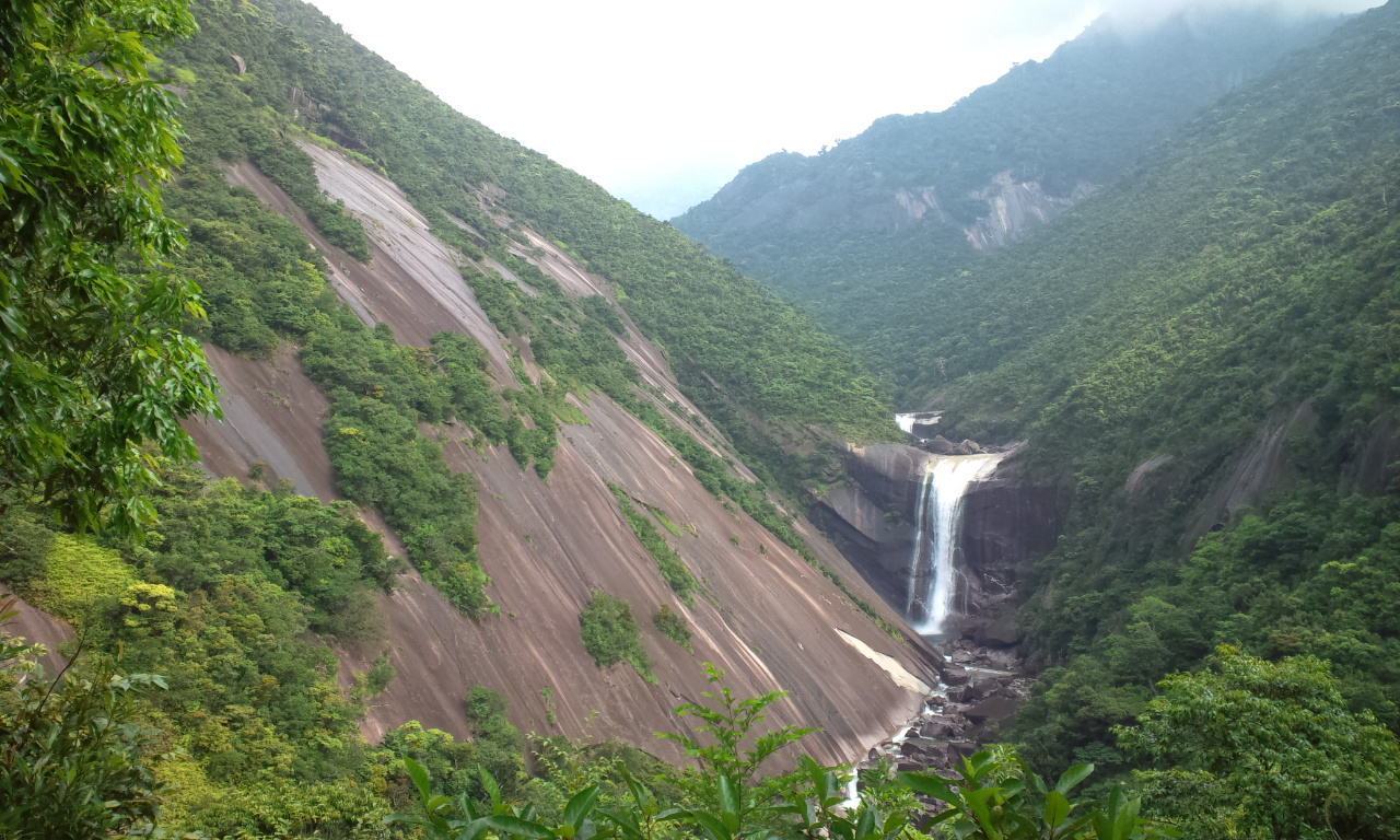 鹿児島県屋久島　出張墓石工事_c0160758_1130468.jpg