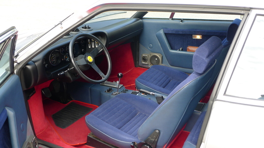 Dino 208gt4 _a0129711_1474375.jpg