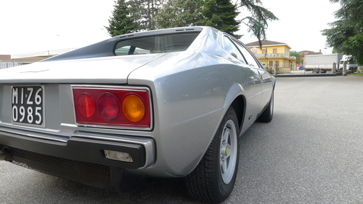 Dino 208gt4 _a0129711_1493846.jpg