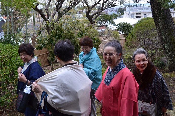 春の着物で女子会開催_c0110117_1562915.jpg
