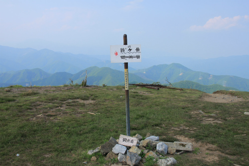 御池岳　1,247m　笹が姿を消し大変貌した山　滋賀県_d0055236_16155548.jpg