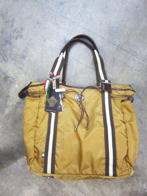 Orobianco 各種TOTE BAG ・・・ ON にOFF に使えるBAG ♪_d0152280_23412469.jpg
