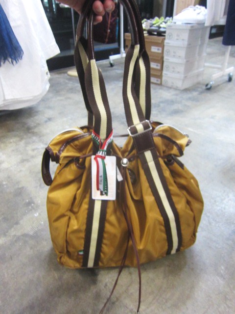 Orobianco 各種TOTE BAG ・・・ ON にOFF に使えるBAG ♪_d0152280_23424224.jpg