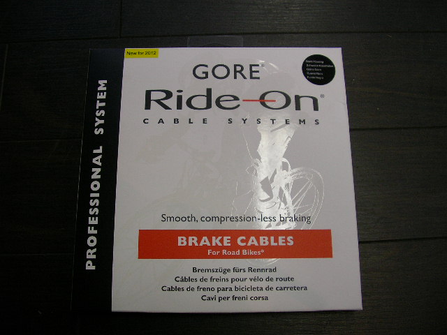 5/28:入荷案内 GORE Ride-On編_b0189682_1885130.jpg