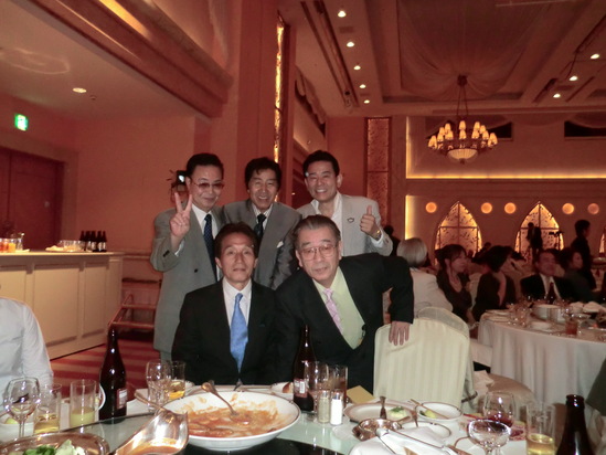 ラブロマンス同窓会!?_e0119092_114689.jpg
