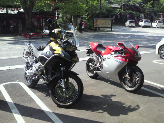 e0224118_2127213.jpg