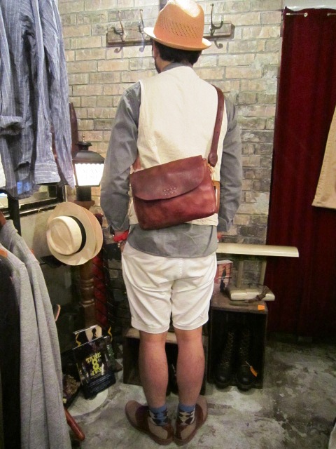 SLOW \"dyes waist bag\" ご紹介_f0191324_9475718.jpg