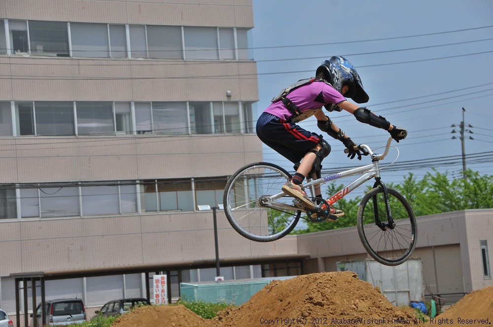 2012 　5月26日春日野トレイルの風景_b0065730_19535930.jpg