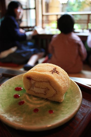 築60年の中でいただく台湾紅茶～古いものこそ味がある_a0132659_6574022.jpg