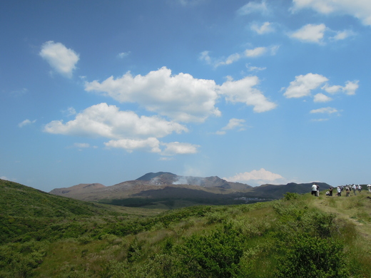 黒豚屋さんと阿蘇山。_d0195183_224154.jpg