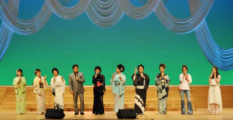 ながさき華の歌謡祭・裏町酒_b0083801_22543213.jpg
