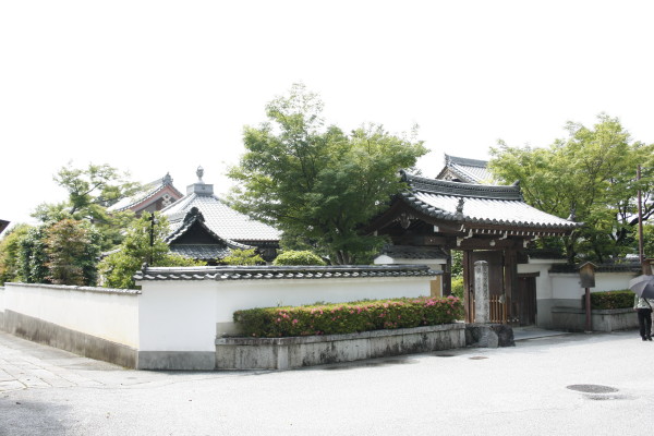 モルガン　ユキ　の墓　in　京都市　on　2012-5-29_b0118987_819101.jpg