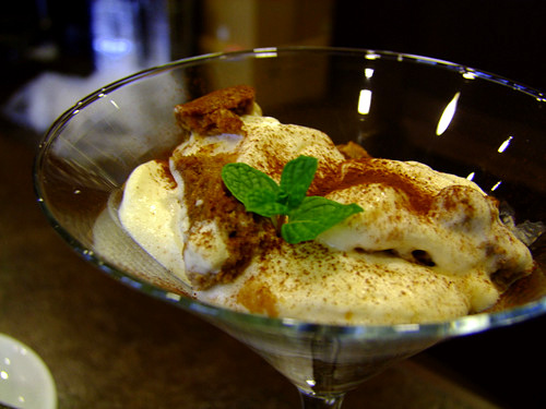 「目白 カフェ トリエスティーノ(CAFFE TRIESTINO)のカプチーノ、夜イタリアン」_a0000029_333950.jpg