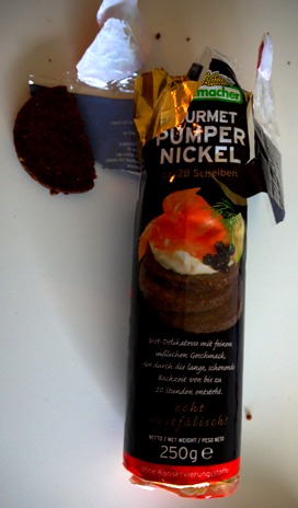 pumpernickel_e0179424_19123373.jpg