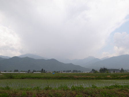 あやしい空模様_a0014840_2224821.jpg