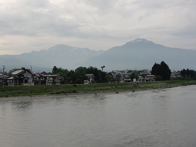 朝の魚野川の流れ_a0084753_985823.jpg