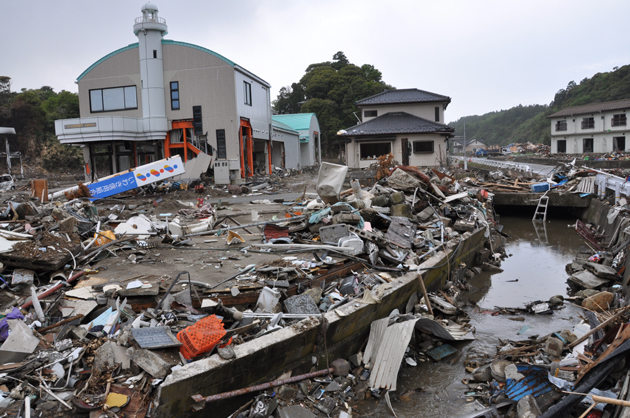 被災地の今と１年後の写真比較～福島県いわき市薄磯_e0171573_1184630.jpg