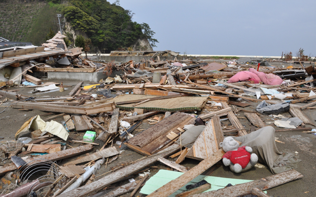 被災地の今と１年後の写真比較～福島県いわき市薄磯_e0171573_1193239.jpg