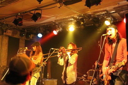 c0215227_1644138.jpg