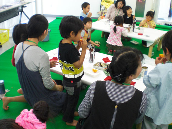 b0215745_12512662.jpg