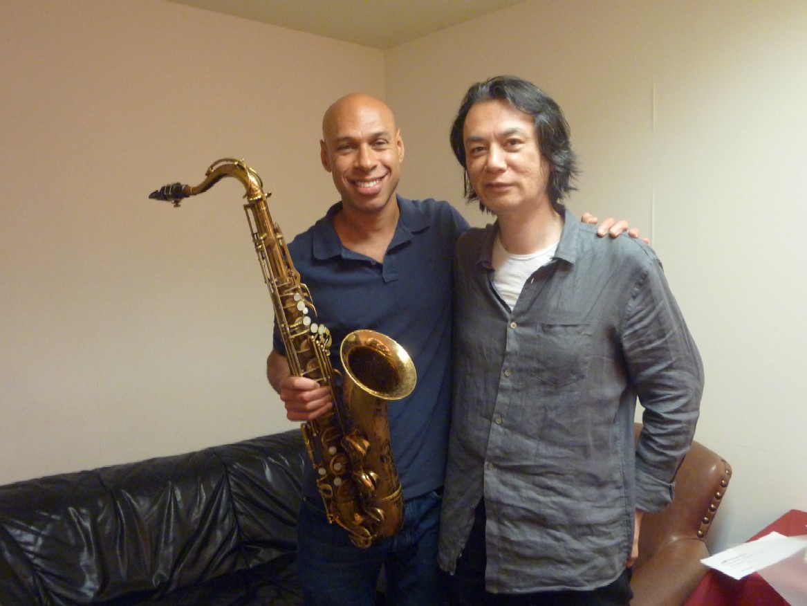 2012-06-02 James Farm@「ブルーノート東京」_e0021965_103521.jpg