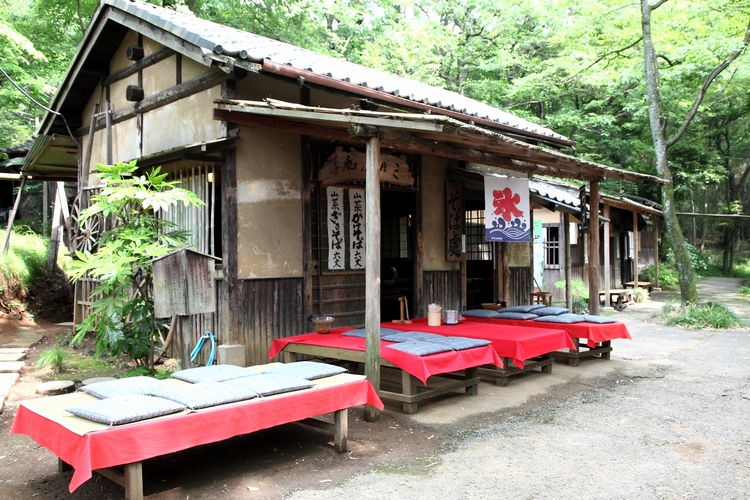 三日月村　［焼まんじゅう７７串目］_a0243720_13335321.jpg