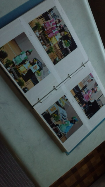 写真が届いた!_e0040673_21422979.jpg