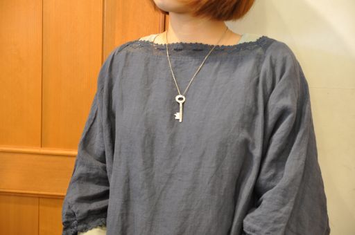 素材の気持ちよさ 。 。 =Vlas Blomme=_b0110582_19351898.jpg