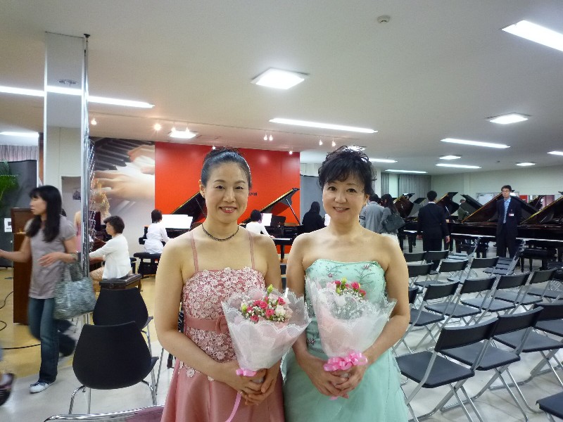 f0024708_002279.jpg