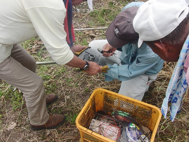 今年最初の「滝川の草刈り」_f0141310_7262131.jpg