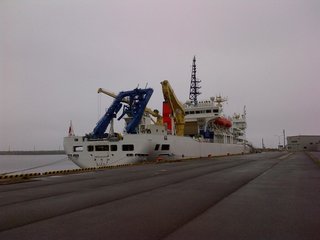 c0010727_8172425.jpg