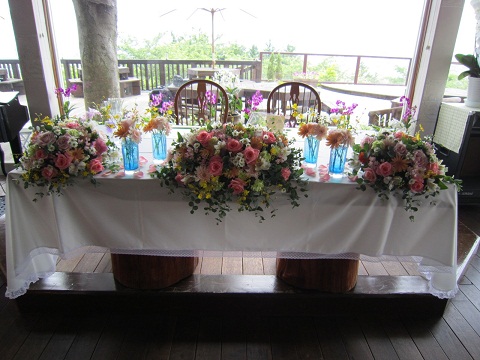 スイートな色合い 会場花_f0054809_13154092.jpg