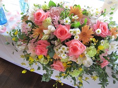 スイートな色合い 会場花_f0054809_1316266.jpg