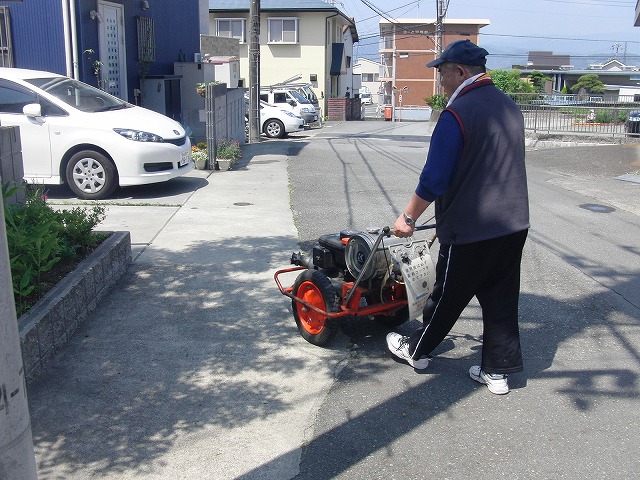 町内の消毒作業とバーベキューの打上げ_f0141310_646756.jpg