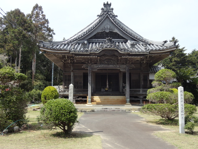 志摩国分寺_c0182455_2241415.jpg