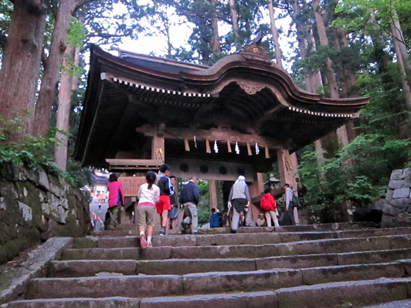 大山夏山開き前夜祭たいまつ行列2012！_d0141173_6442676.jpg