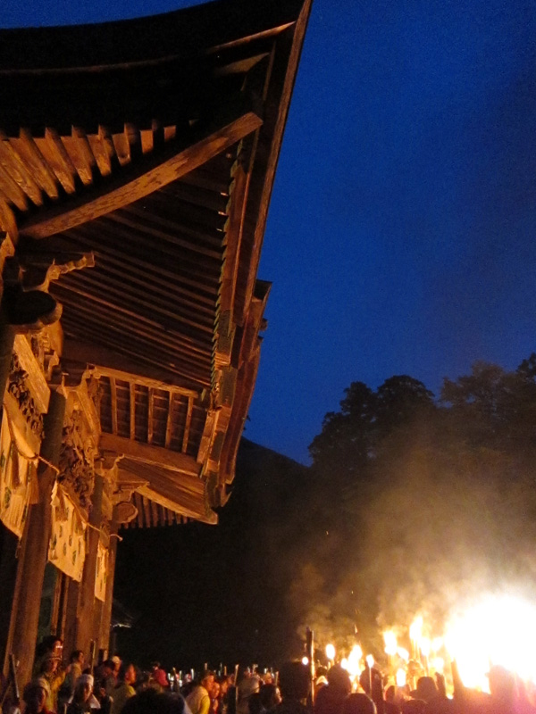 大山夏山開き前夜祭たいまつ行列2012！_d0141173_644736.jpg