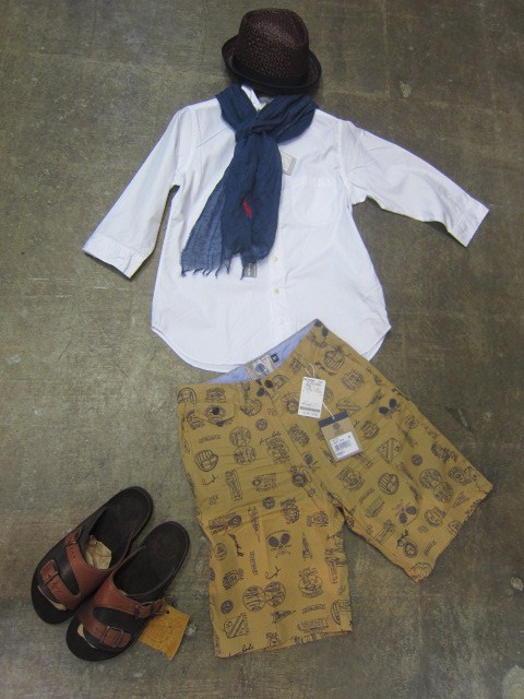 FRANKLIN MARSHALL ・・・ PRINT SHORT PANTS (MITCH)_d0152280_03854.jpg