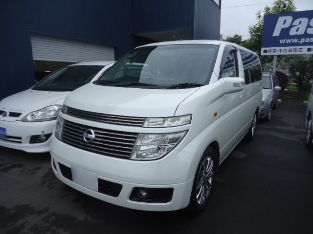 ★新在イプサム後期型、入庫完了です!!★(白石店)_c0161601_1940277.jpg