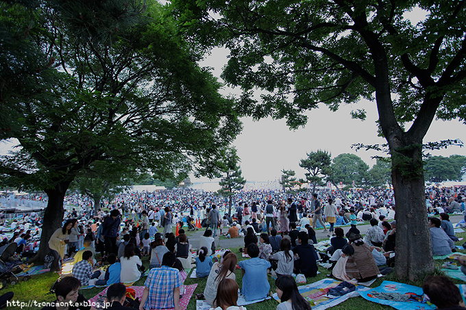 横浜開港祭の花火。_f0202170_229032.jpg